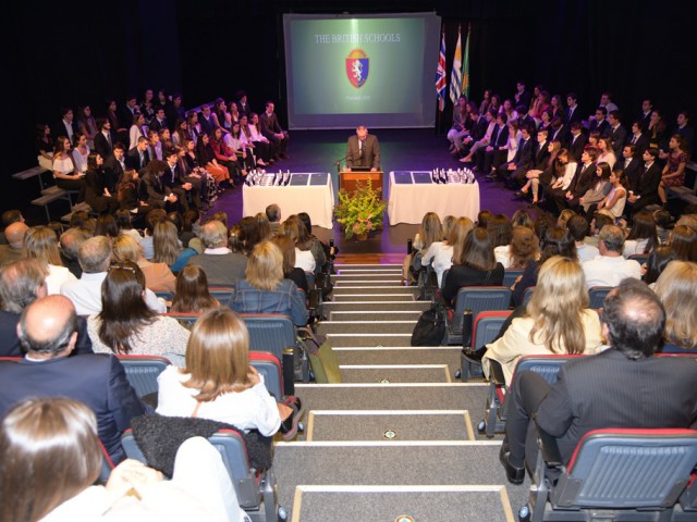 IB DIPLOMA GRADUATION - 6YL 2017