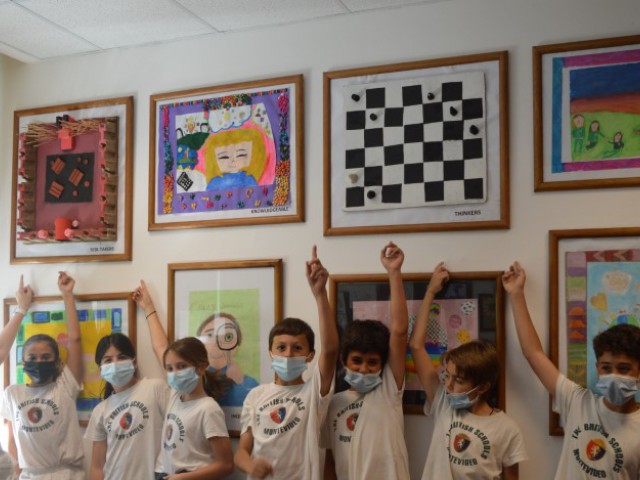ART IN MR. MALLON´S OFFICE