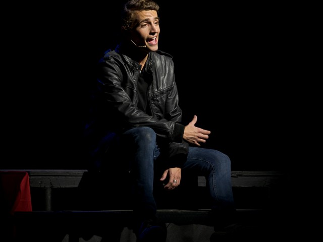 Grease_Web_-_027