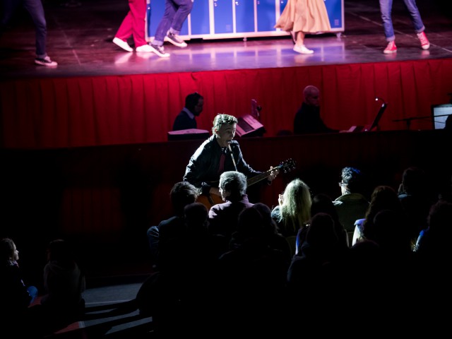 Grease_Web_-_052