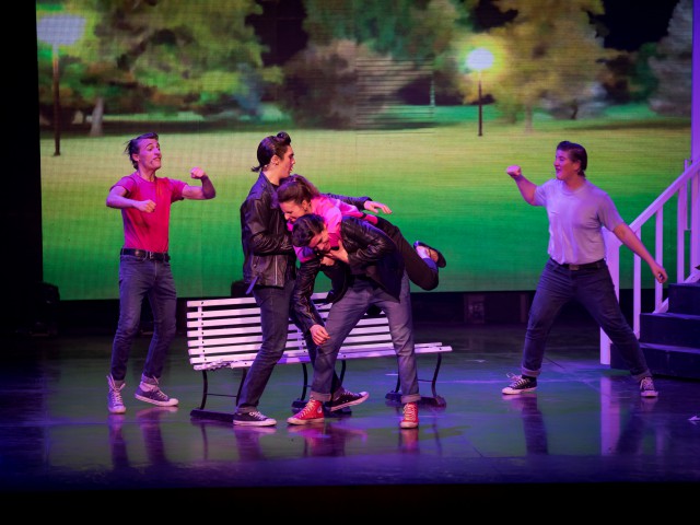 Grease_Web_-_069