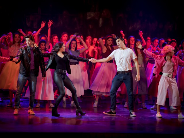 Grease_Web_-_106