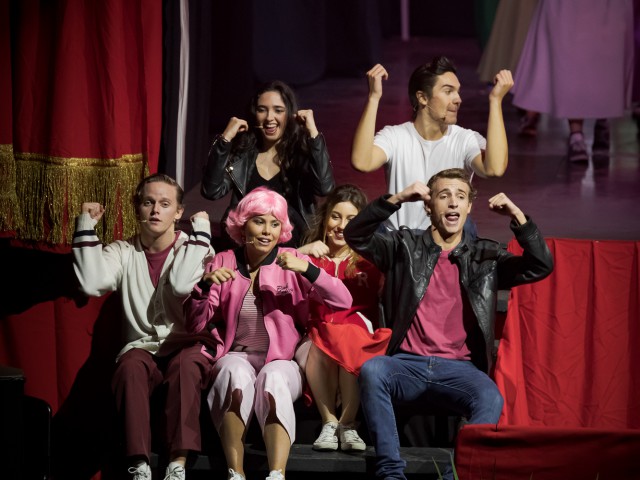 Grease_Web_-_110