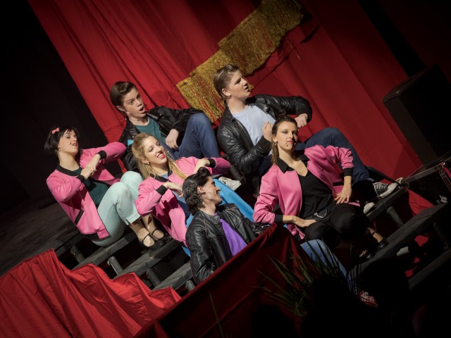 Grease_Web_-_111