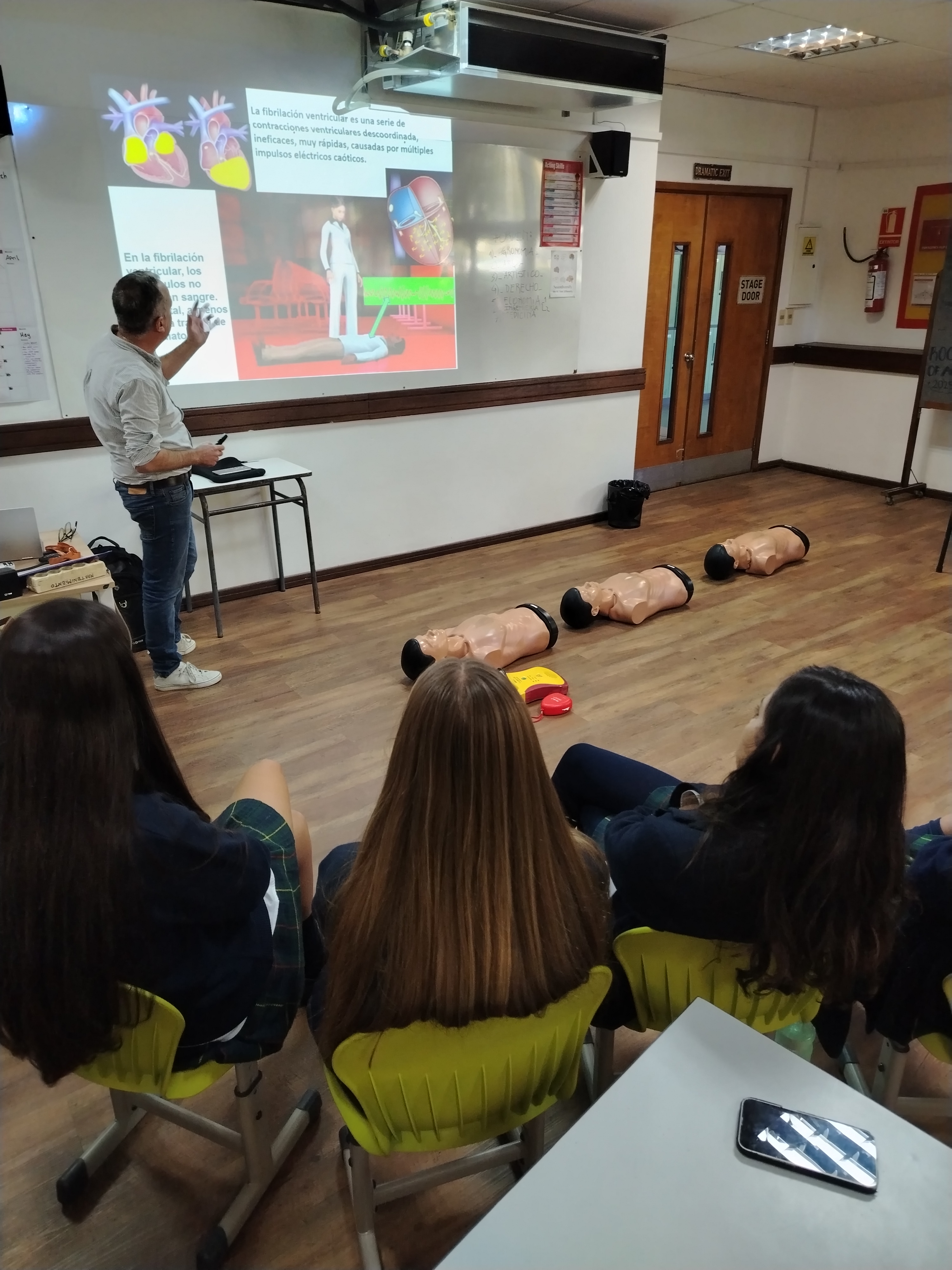 Taller de primeros auxilios de Y12 a Y8