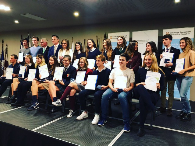 OUTSTANDING IGCSE AWARDS